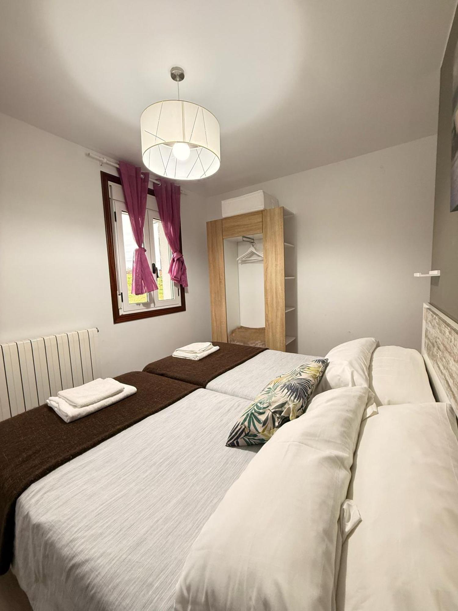 Apartamentos Portolux Портомарин Екстериор снимка