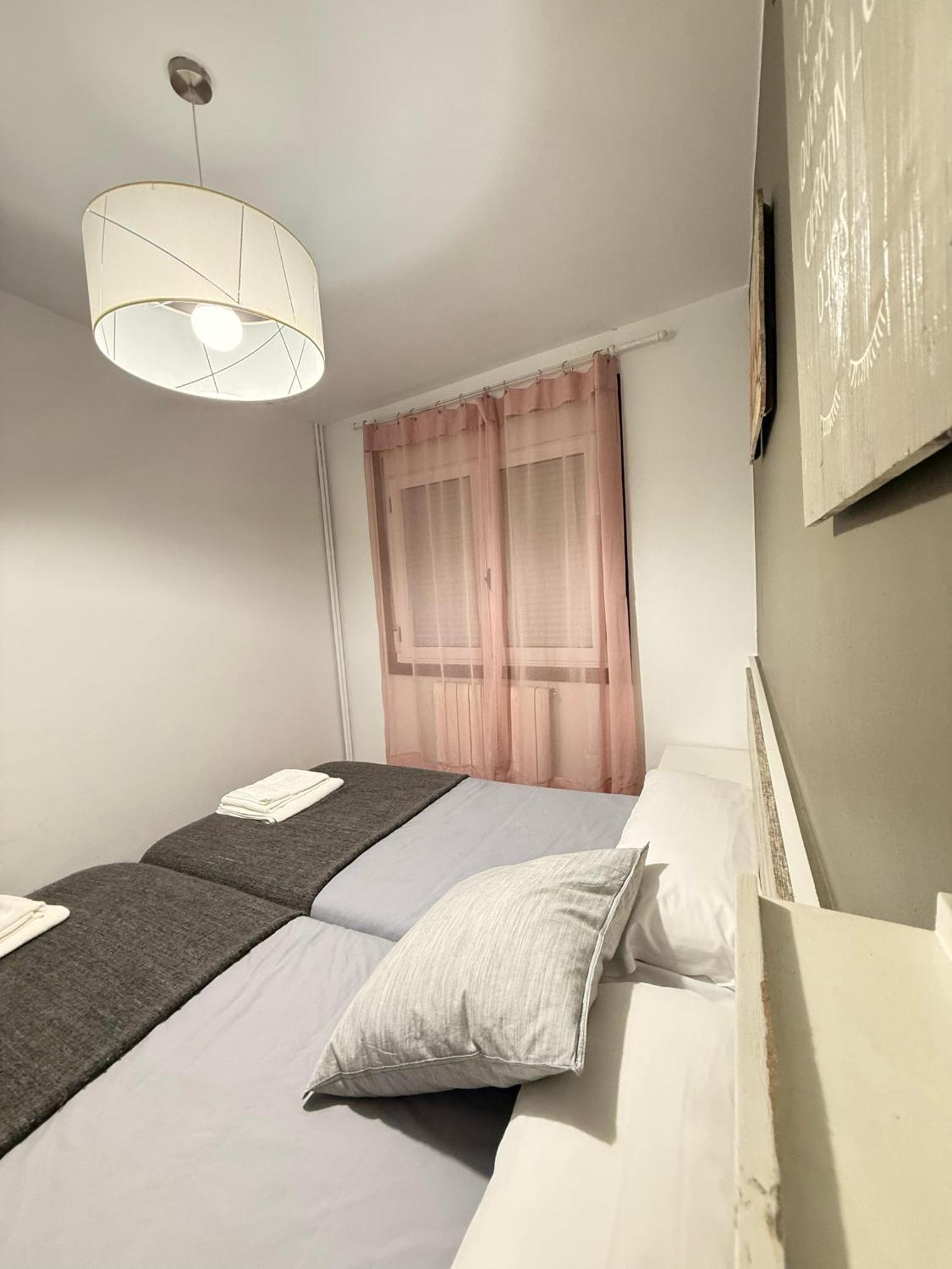 Apartamentos Portolux Портомарин Екстериор снимка